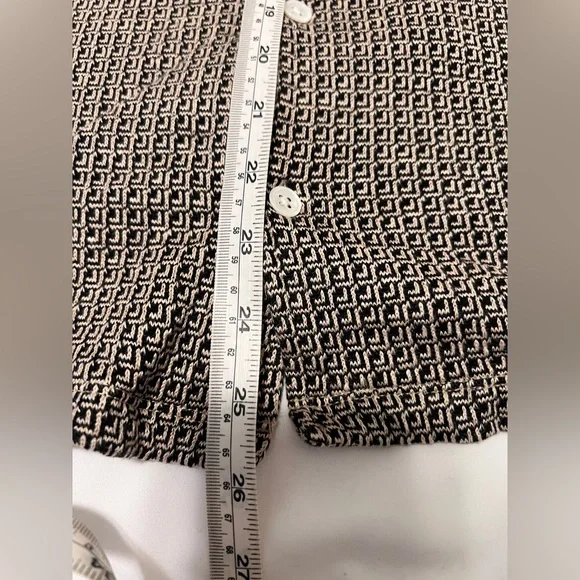 Todd Snyder Italian geometric pattern camp collar size small - Picture 8 of 11